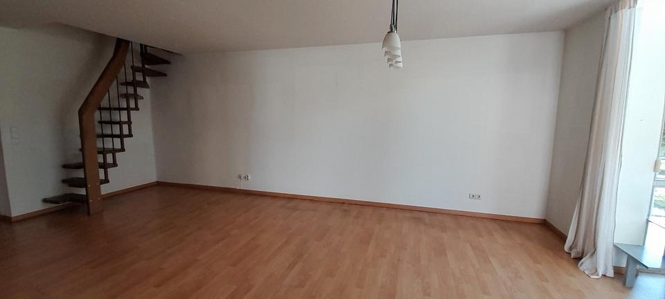 Maisonettenwohnung Sindelfingen Darmsheim - 3 Zimmer, 96 m&sup2;, 390.000&euro; | Angebot:26714206