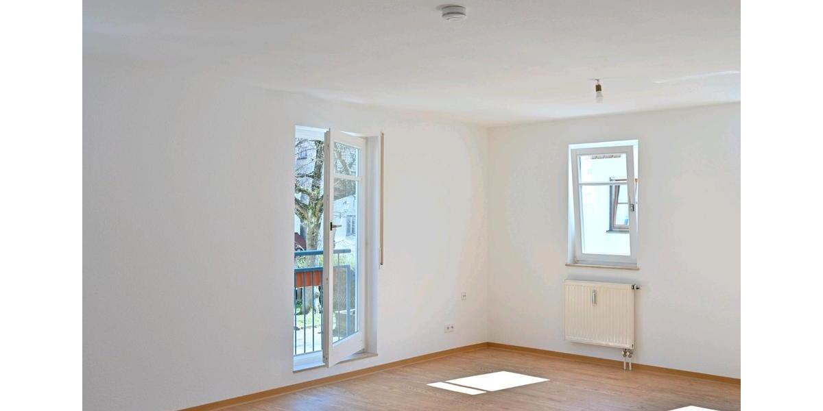 Etagenwohnung Bad Urach - 2 Zimmer, 69 m&sup2;, 195.000&euro; | Angebot:25397753