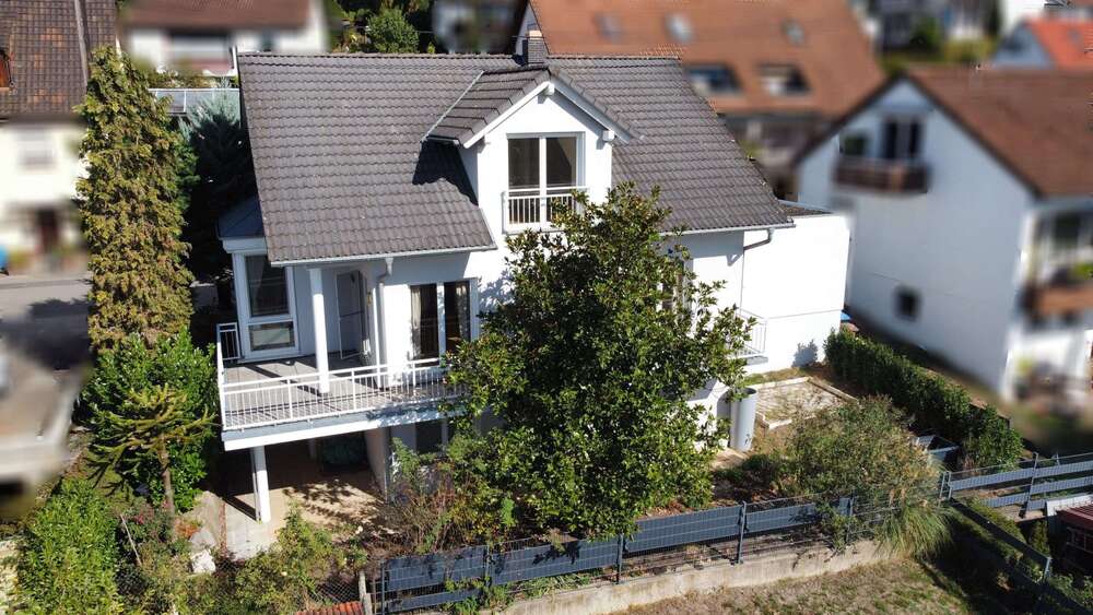 Einfamilienhaus Nürtingen - 4.5 Zimmer, 160 m&sup2;, 649.000&euro; | Angebot:27512766