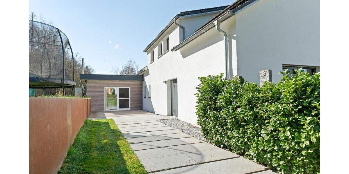 Einfamilienhaus Nagold - 1 Zimmer, 337 m&sup2;, 1.350.000&euro; | Angebot:25726408