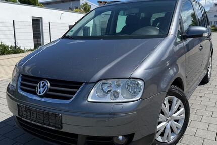 VW Touran 370.000 km 999 &euro; Holzgerlingen 71088