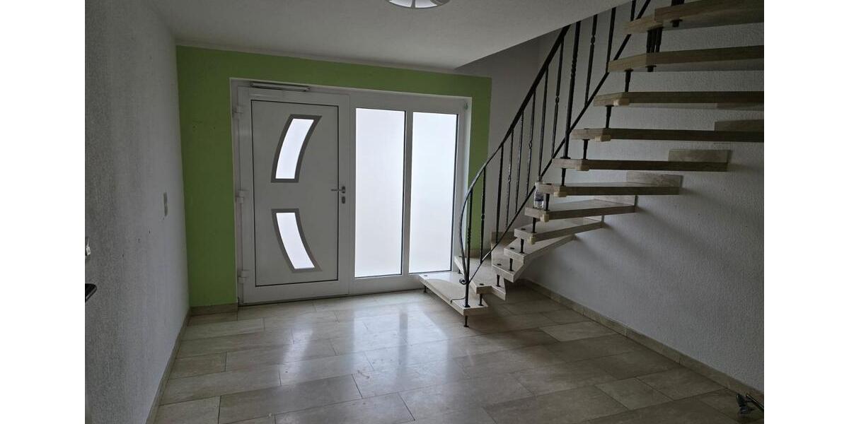 Einfamilienhaus Hechingen - 7 Zimmer, 184 m&sup2;, 595.000&euro; | Angebot:26045371