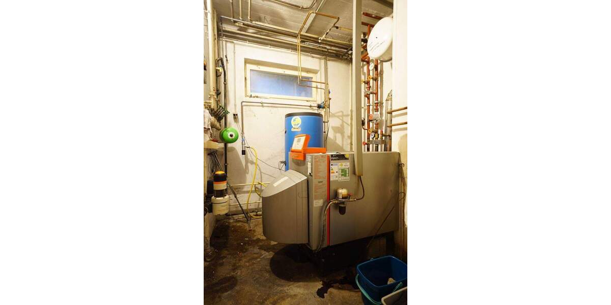 Einfamilienhaus Pliezhausen - 7 Zimmer, 196 m&sup2;, 690.000&euro; | Angebot:25697066