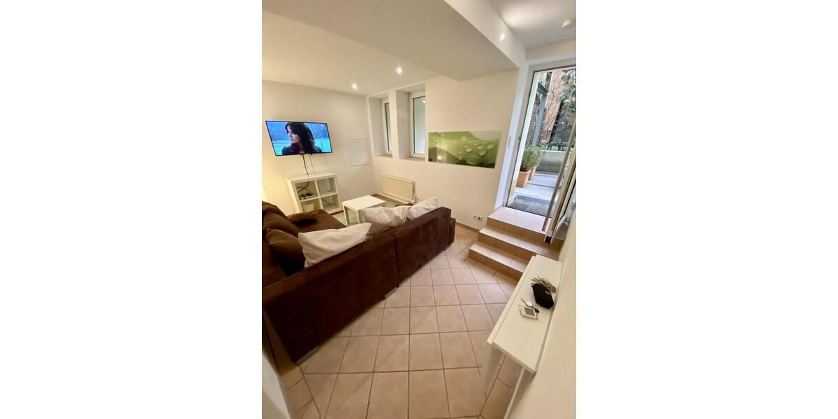 Etagenwohnung Stuttgart Stuttgart-Süd - 2 Zimmer, 40 m&sup2;, 895&euro; | Angebot:25174232