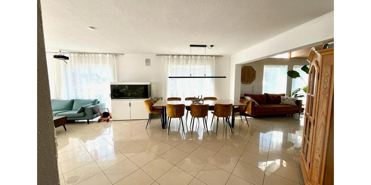 Doppelhaushälfte Ebhausen - 6 Zimmer, 220 m&sup2;, 649.000&euro; | Angebot:26013885