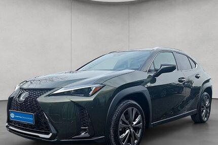 Lexus UX 13.877 km 34.990 &euro; Filderstadt 70794