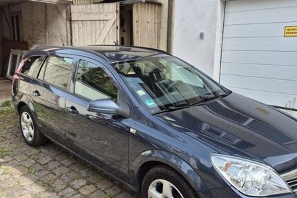 Opel Astra 76.000 km 3.444 &euro; Tübingen 72070
