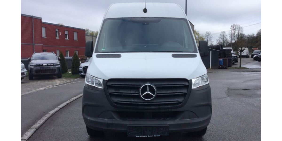 Mercedes-Benz Sprinter 142.500 km 14.900 &euro; Metzingen 72555