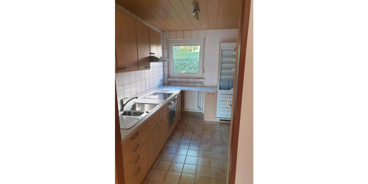 Etagenwohnung Eningen unter Achalm - 3 Zimmer, 74 m&sup2;, 260.000&euro; | Angebot:25080482