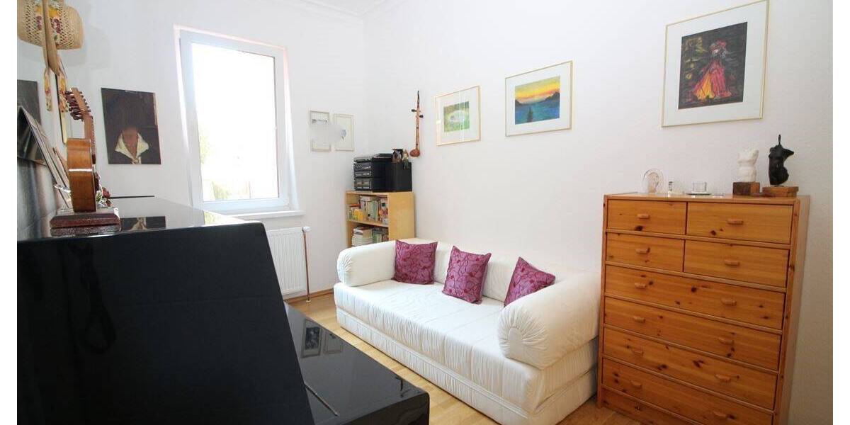 Etagenwohnung Stuttgart Süd - 3 Zimmer, 60 m&sup2;, 330.000&euro; | Angebot:25678496