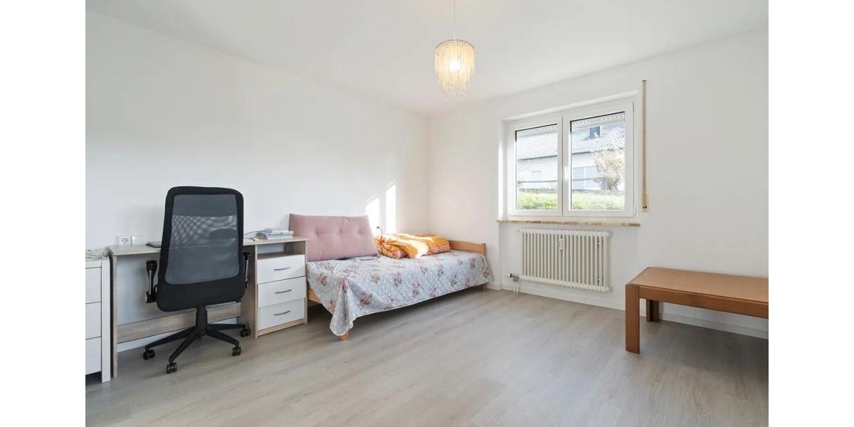Mehrfamilienhaus, Wohnhaus Rottenburg am Neckar - 12 Zimmer, 308 m&sup2;, 749.000&euro; | Angebot:27145475