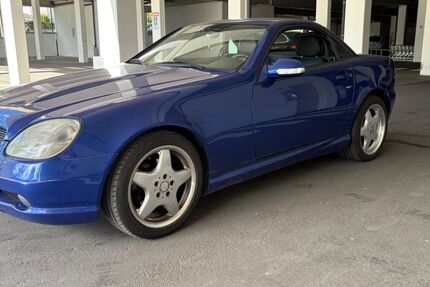 Mercedes-Benz SLK 200 79.334 km 7.500 &euro; Stuttgart 70374