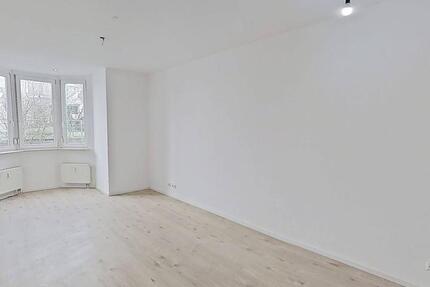 Wohnung Stuttgart Stuttgart-West - 2 Zimmer, 61 m&sup2;, 1.000&euro; | Angebot:25783074