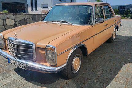 Mercedes-Benz 240 98.532 km 5.500 &euro; Haigerloch 72401