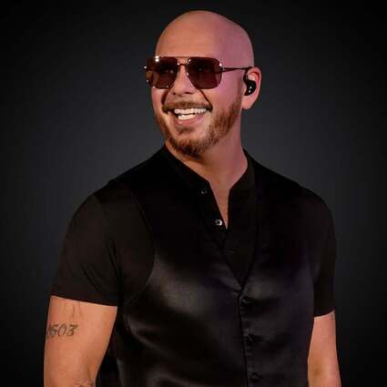 Pitbull | Ticket + Hotel | VERFÜGBAR 19.07.2026 Travel-Packages