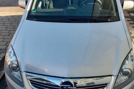 Opel Zafira 168.000 km 4.300 &euro; Rottenburg 72108