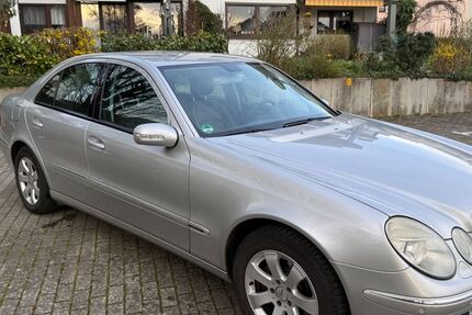 Mercedes-Benz E 320 207.573 km 4.200 &euro; Neuhausen 73765
