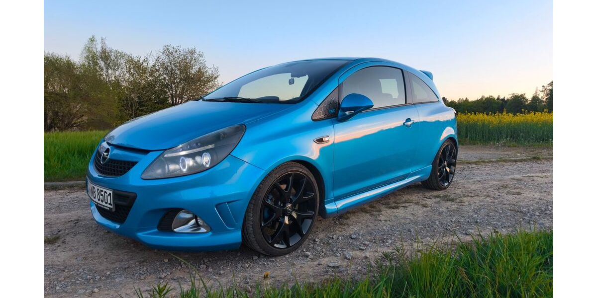 Opel Corsa 150.000 km 7.800 &euro; Nagold 72202