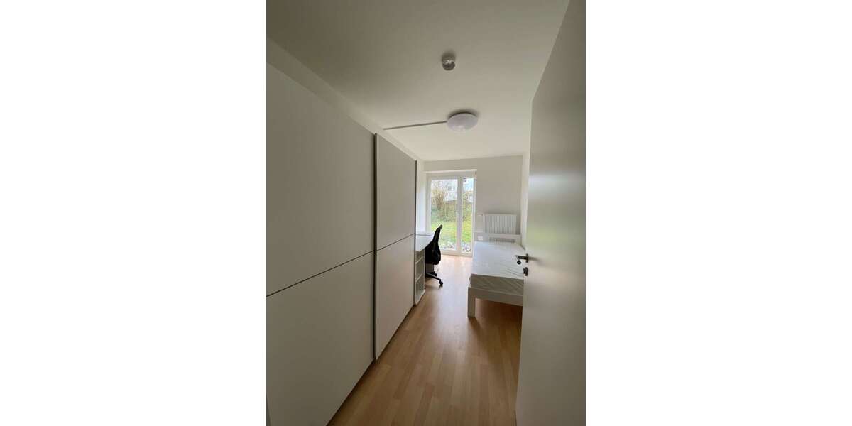 Etagenwohnung Tübingen Weststadt - 1 Zimmer, 10 m&sup2;, 270&euro; | Angebot:27116158