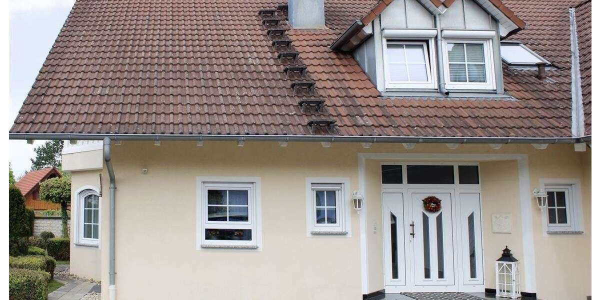 Einfamilienhaus Haigerloch - 7 Zimmer, 240 m&sup2;, 729.000&euro; | Angebot:25201151