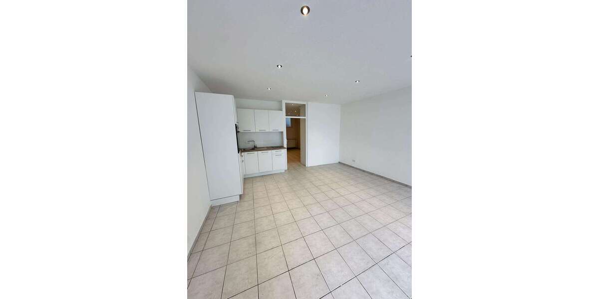 Etagenwohnung Böblingen - 2 Zimmer, 40 m&sup2;, 720&euro; | Angebot:25919863