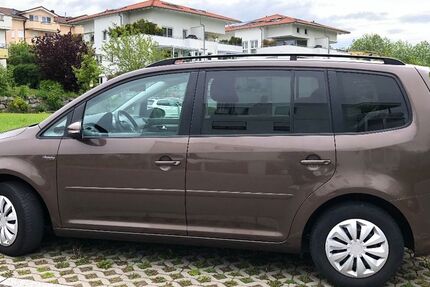 VW Touran 211.000 km 5.400 &euro; Filderstadt 70794