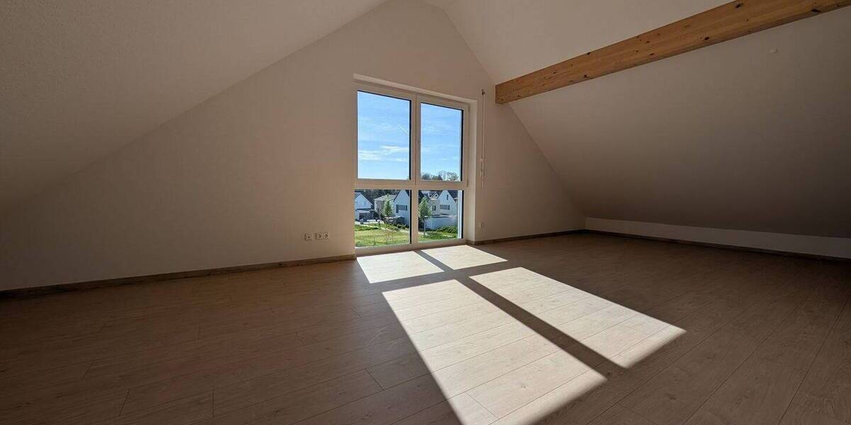 Doppelhaushälfte Gärtringen - 6 Zimmer, 158 m&sup2;, 2.900&euro; | Angebot:26629210
