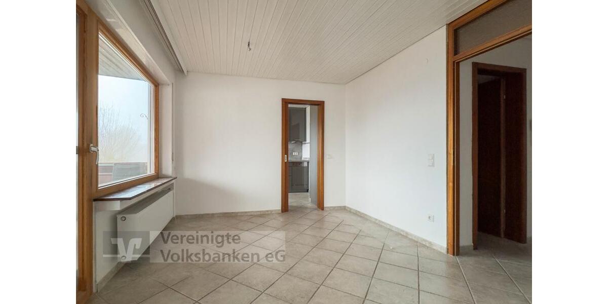 Etagenwohnung Althengstett - 5 Zimmer, 140 m&sup2;, 1.400&euro; | Angebot:24438743