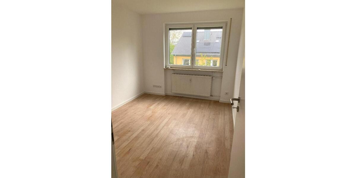 Etagenwohnung Stuttgart Birkach - 3 Zimmer, 72 m&sup2;, 1.295&euro; | Angebot:23049390