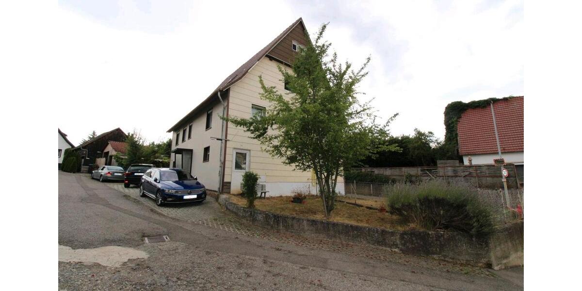 Mehrfamilienhaus, Wohnhaus Jettingen - 9 Zimmer, 200 m&sup2;, 530.000&euro; | Angebot:25871077