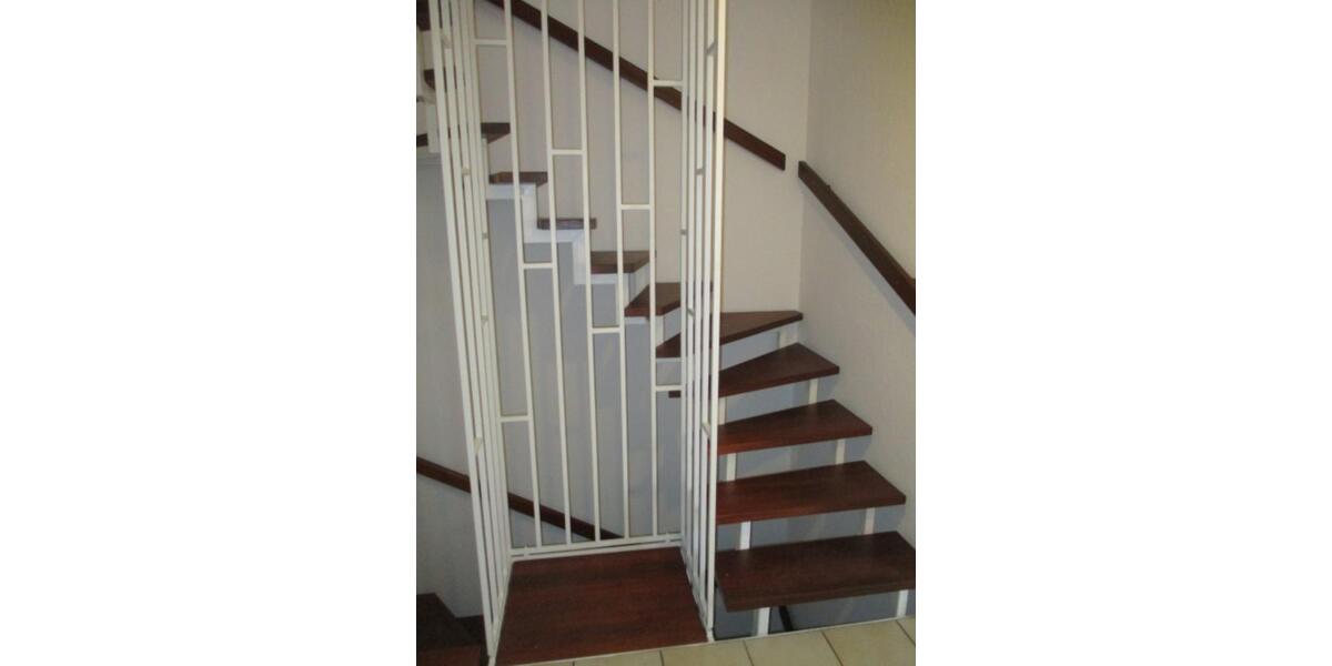 Reihenhaus Tübingen Lustnau - 6 Zimmer, 150 m&sup2;, 2.200&euro; | Angebot:25379085