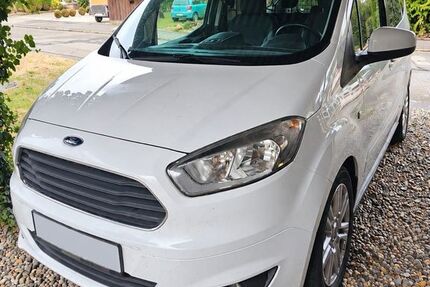 Ford Tourneo Courier 112.000 km 9.499 &euro; Wiesenstetten 72186