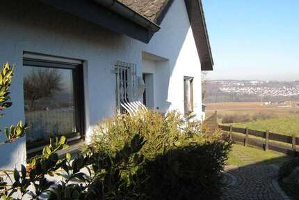 Haus Reutlingen Altenburg - 6.5 Zimmer, 170 m&sup2;, 750.000&euro; | Angebot:25874993