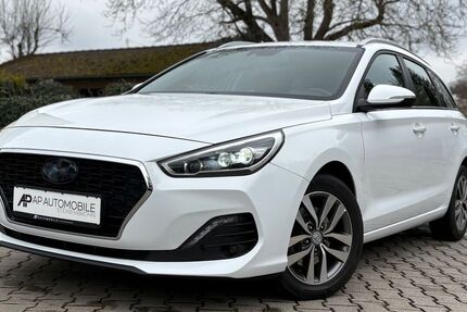 Hyundai i30 61.597 km 14.400 &euro; Steinenbronn 71144