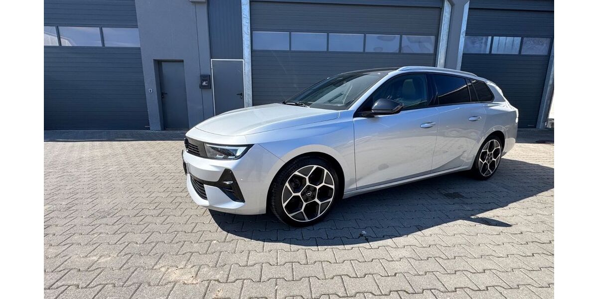 Opel Astra 65.300 km 18.900 &euro; Kirchentellinsfurt 72138