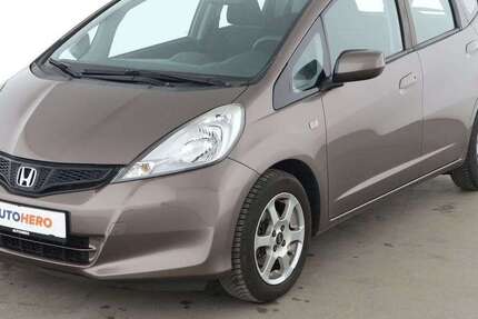 Honda Jazz 102.627 km 7.750 &euro; Stuttgart 70195