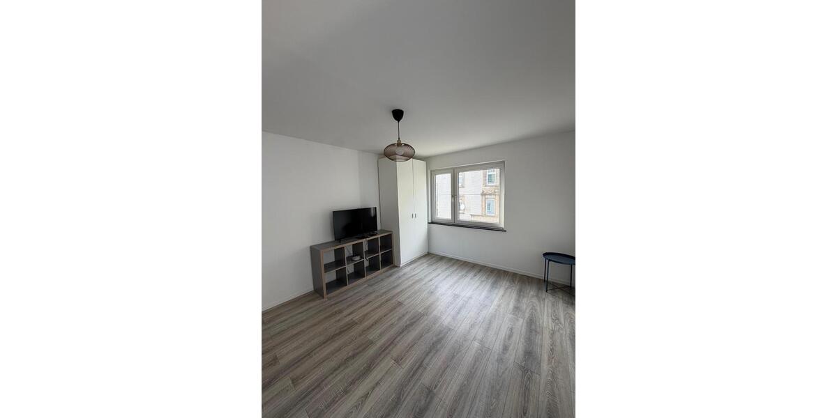 Etagenwohnung Stuttgart Stuttgart-Süd - 1 Zimmer, 15 m&sup2;, 450&euro; | Angebot:26030763