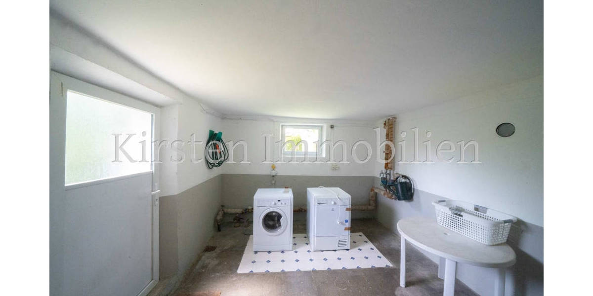 Mehrfamilienhaus, Wohnhaus Bisingen - 6 Zimmer, 360.000&euro; | Angebot:25696015