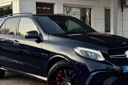 Mercedes-Benz GLE 63 AMG 212.000 km 32.900 &euro; Unterensingen 72669