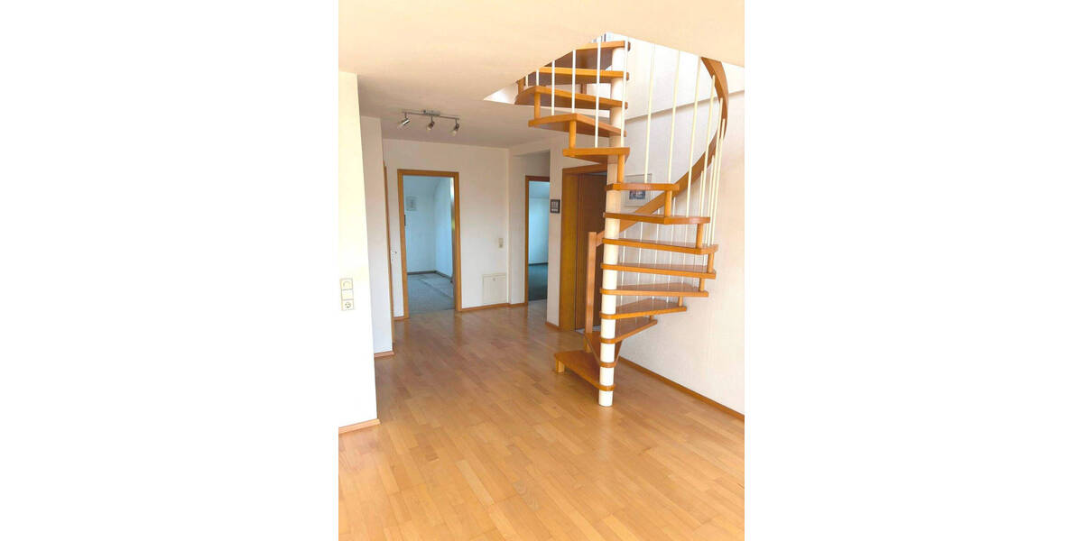 Etagenwohnung Reutlingen Gönningen - 6 Zimmer, 108 m&sup2;, 314.000&euro; | Angebot:25745081