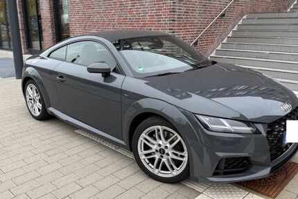 Audi TT 49.000 km 34.900 &euro; Stuttgart 70469