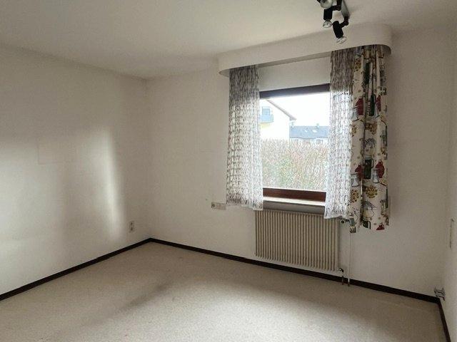 Einfamilienhaus Herrenberg - 3.5 Zimmer, 240 m&sup2;, 576.000&euro; | Angebot:27142349