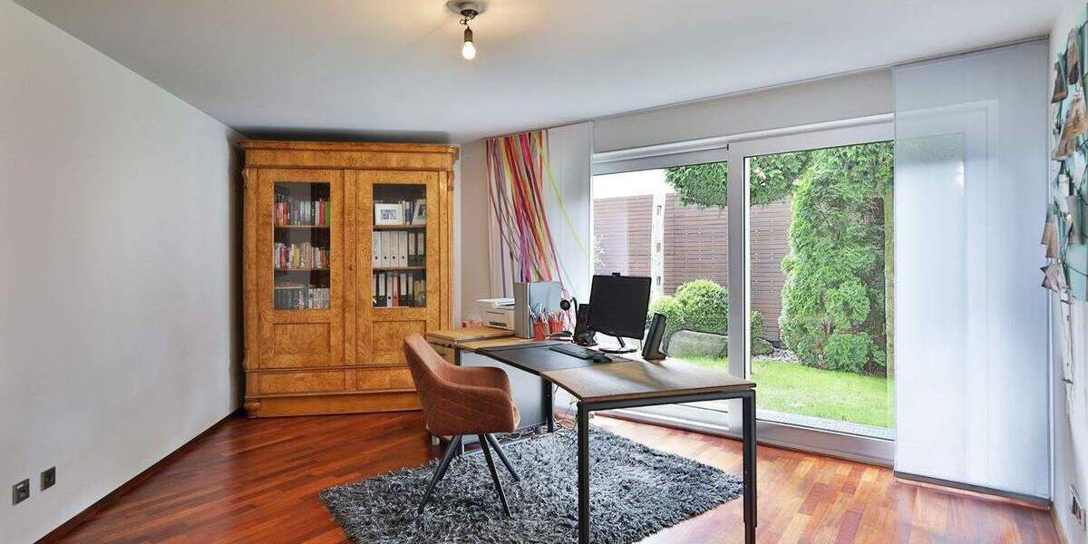 Einfamilienhaus Nufringen - 6 Zimmer, 311 m&sup2;, 1.700.000&euro; | Angebot:25682133