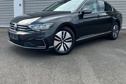VW Passat 148.120 km 18.900 &euro; Hildrizhausen /Stuttgart 71157