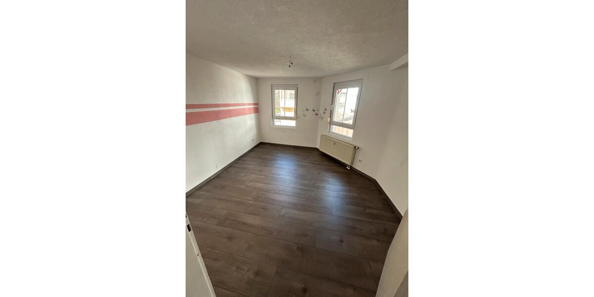 Erdgeschoßwohnung Horb am Neckar - 5 Zimmer, 110 m&sup2;, 1.100&euro; | Angebot:26339933