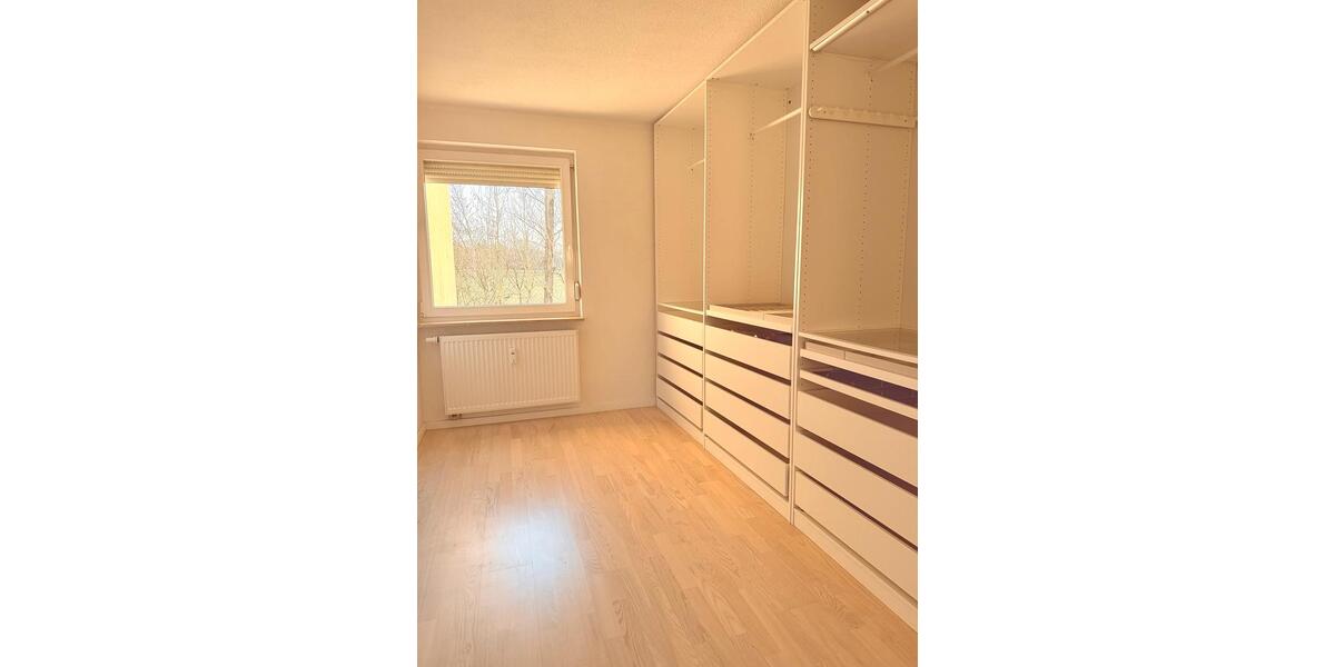 Etagenwohnung Gomaringen - 3 Zimmer, 75 m&sup2;, 279.000&euro; | Angebot:24748112