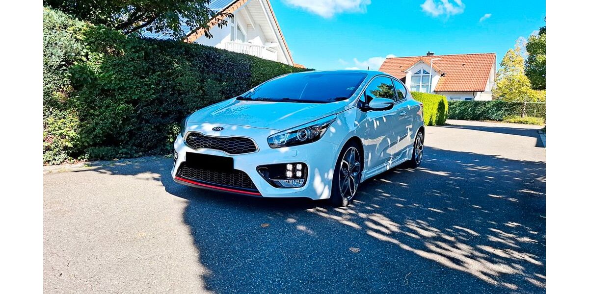 Kia ceed / Ceed 107.256 km 11.949 &euro; Hechingen 72379