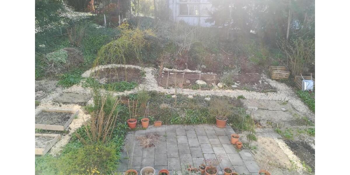 Etagenwohnung Reutlingen - 4.5 Zimmer, 145 m&sup2;, 1.700&euro; | Angebot:25959860