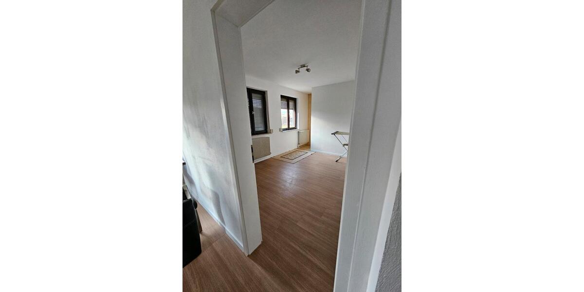 Erdgeschoßwohnung Ammerbuch - 5 Zimmer, 170 m&sup2;, 1.800&euro; | Angebot:25936825
