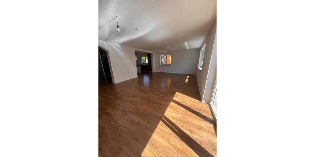 Maisonettenwohnung Horb am Neckar - 6 Zimmer, 170 m&sup2;, 1.580&euro; | Angebot:25908009